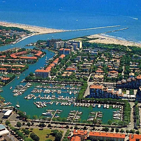 Relaxing Close To The Spectacular Villa Porto Santa Margherita di Caorle